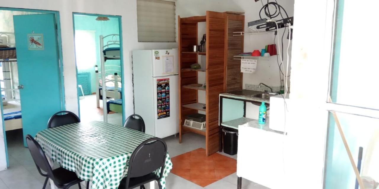 Posada Marpez Cancún Exteriör bild